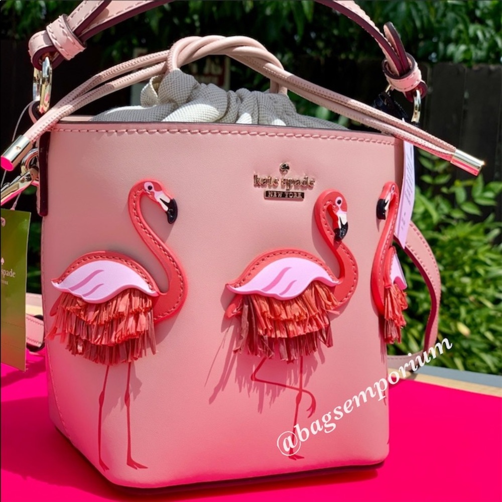 Kate Spade Flamingo By The Pool Pippa Bucket - Picture 2 of 9